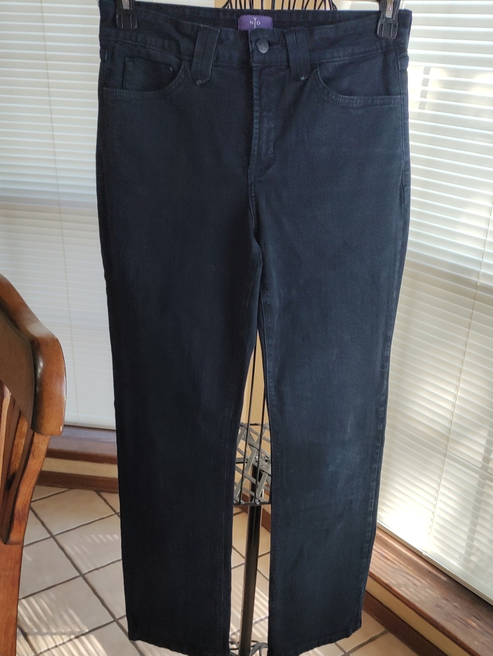 NYDJ Straight-Leg Women's Pants in Black Blue Wash Look